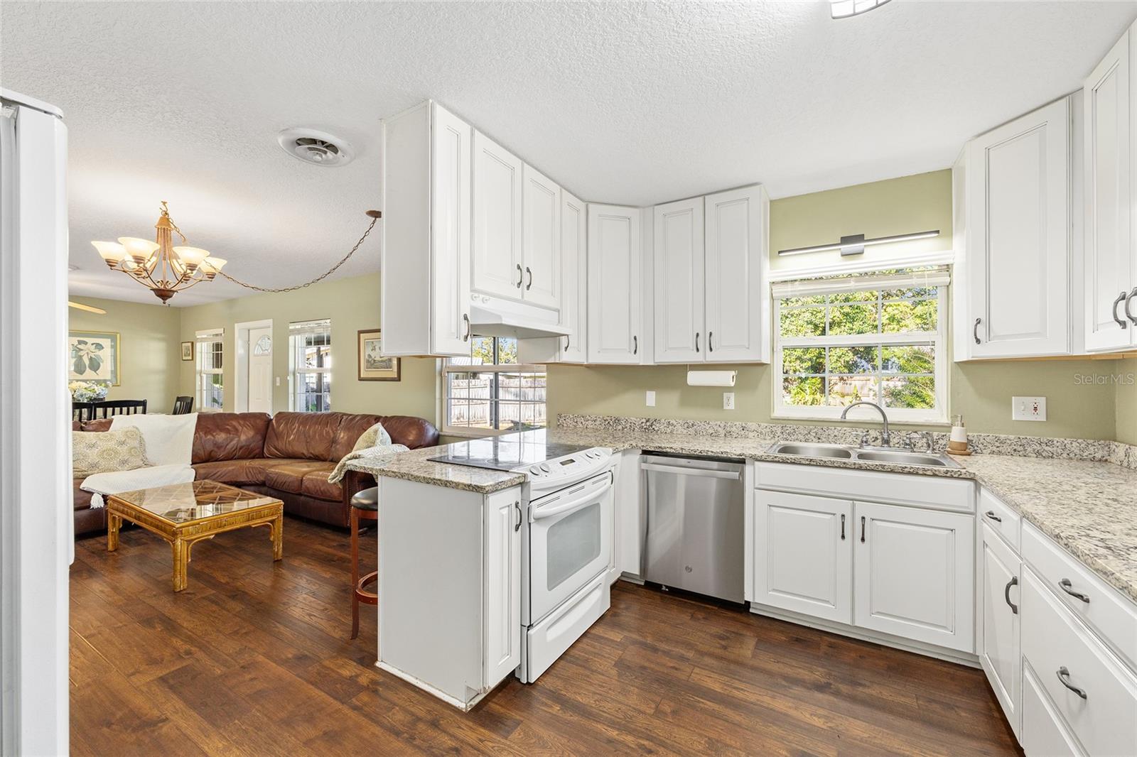 HERITAGE HILLS - Residential