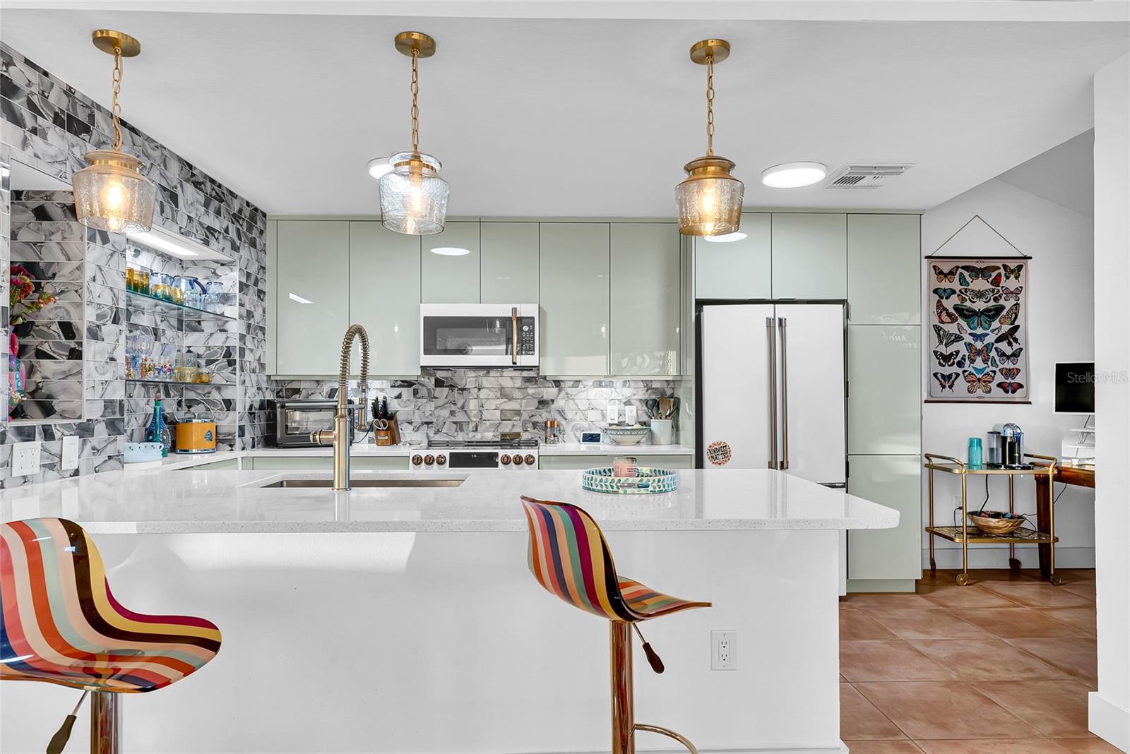 PORT TIERRA CONDO - Residential