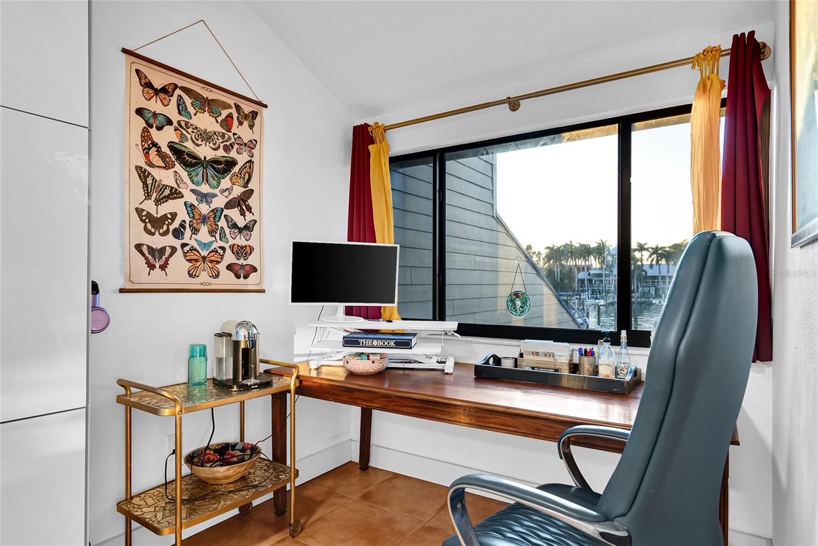 PORT TIERRA CONDO - Residential