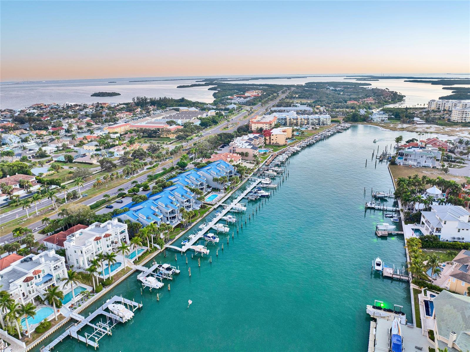 PORT TIERRA CONDO - Residential