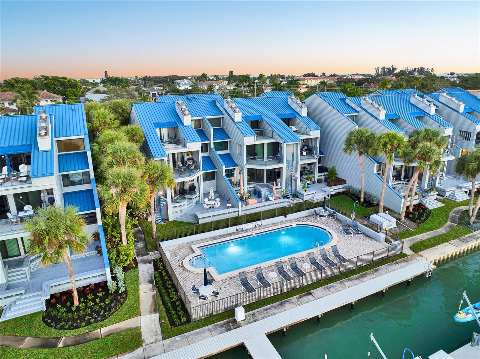 PORT TIERRA CONDO - Residential