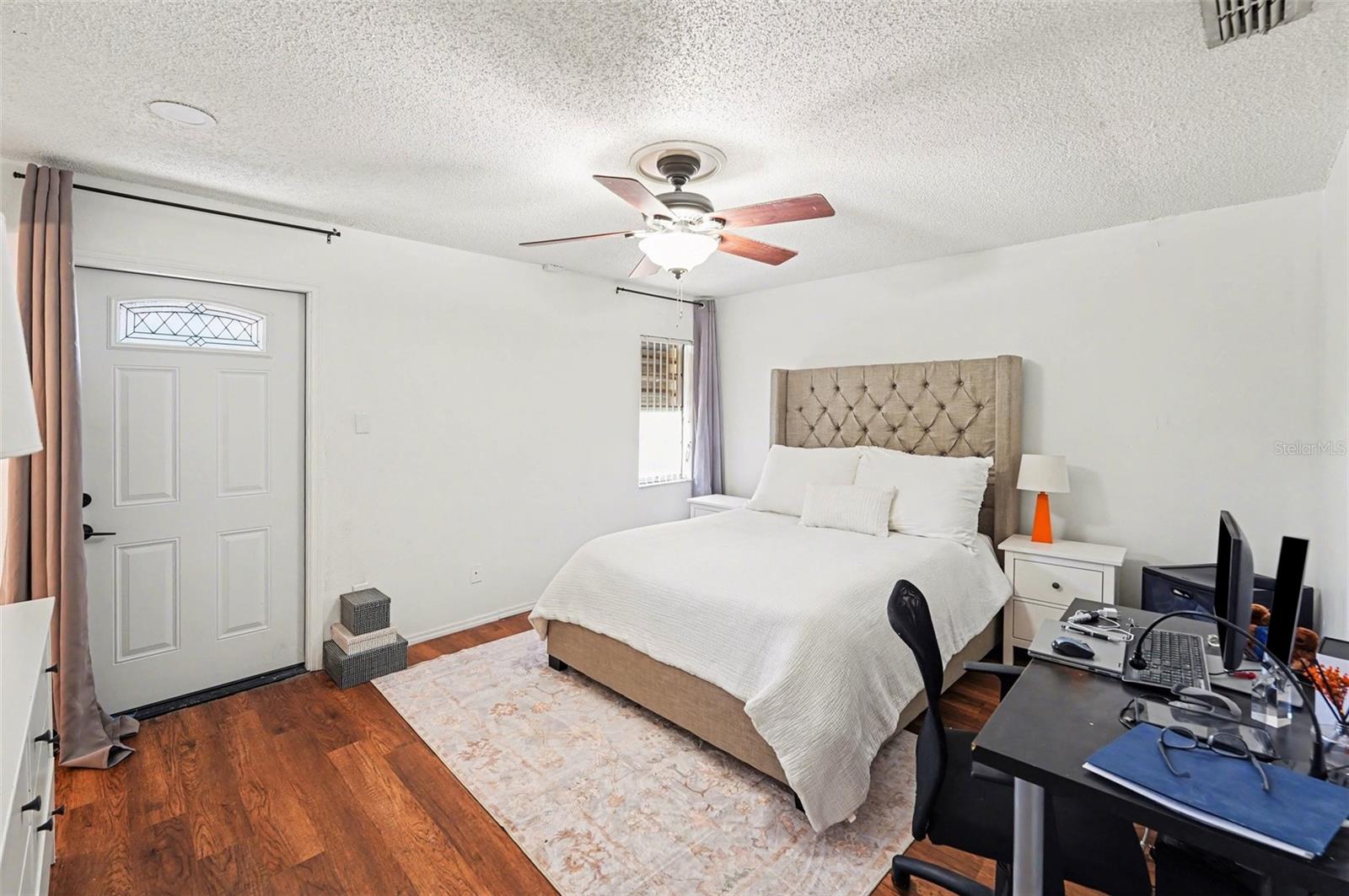 HARBOR PALMS UNIT ELEVEN - Residential