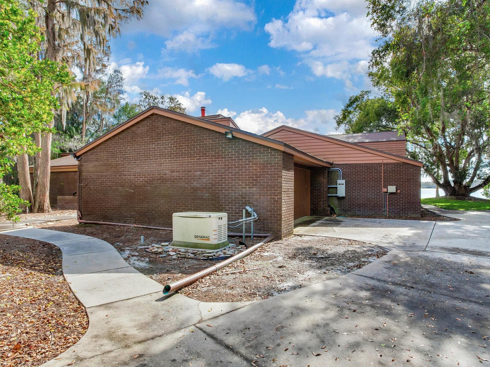 KEYSTONE LAKE VIEW PARK - Residential