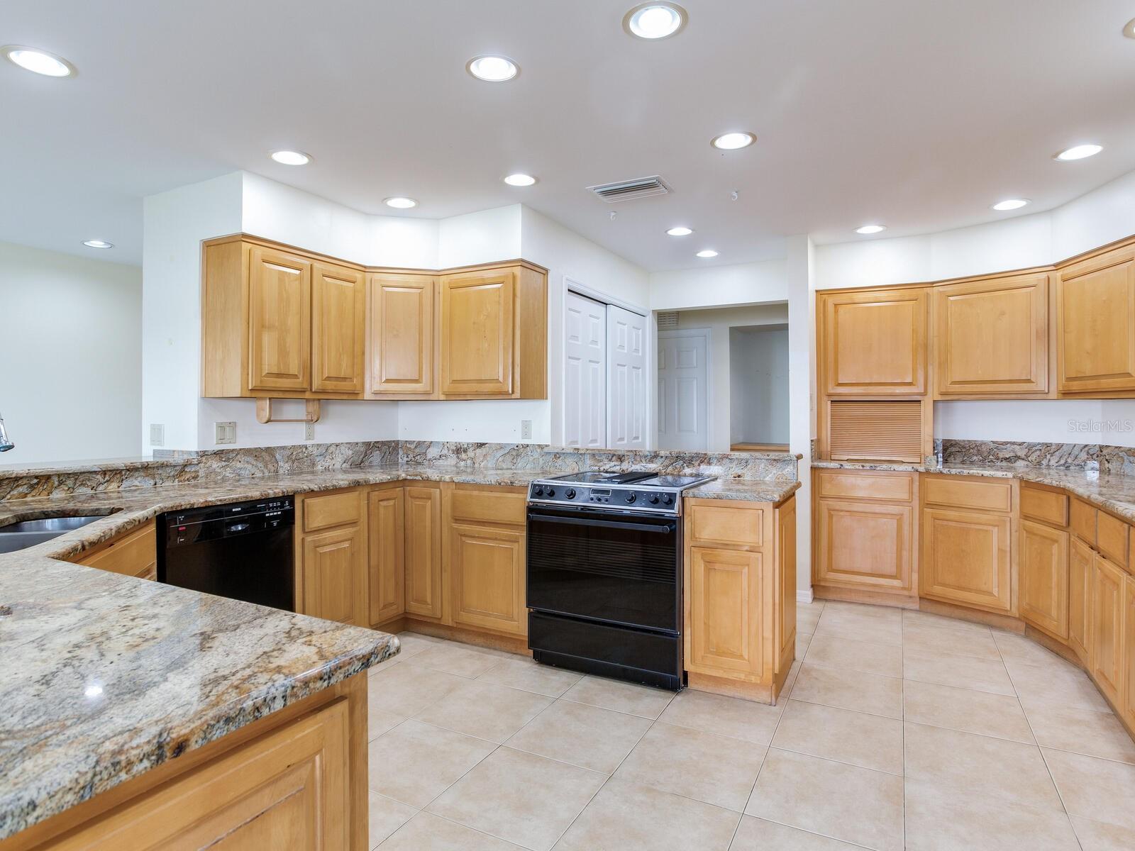KEYSTONE LAKE VIEW PARK - Residential