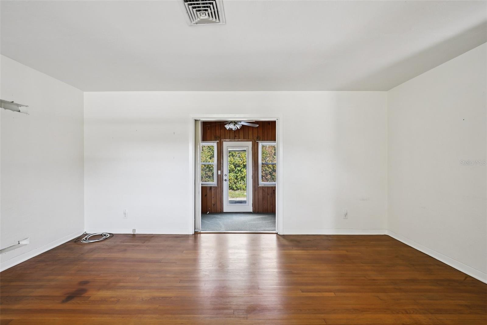 LAKE PASADENA DEV - Residential