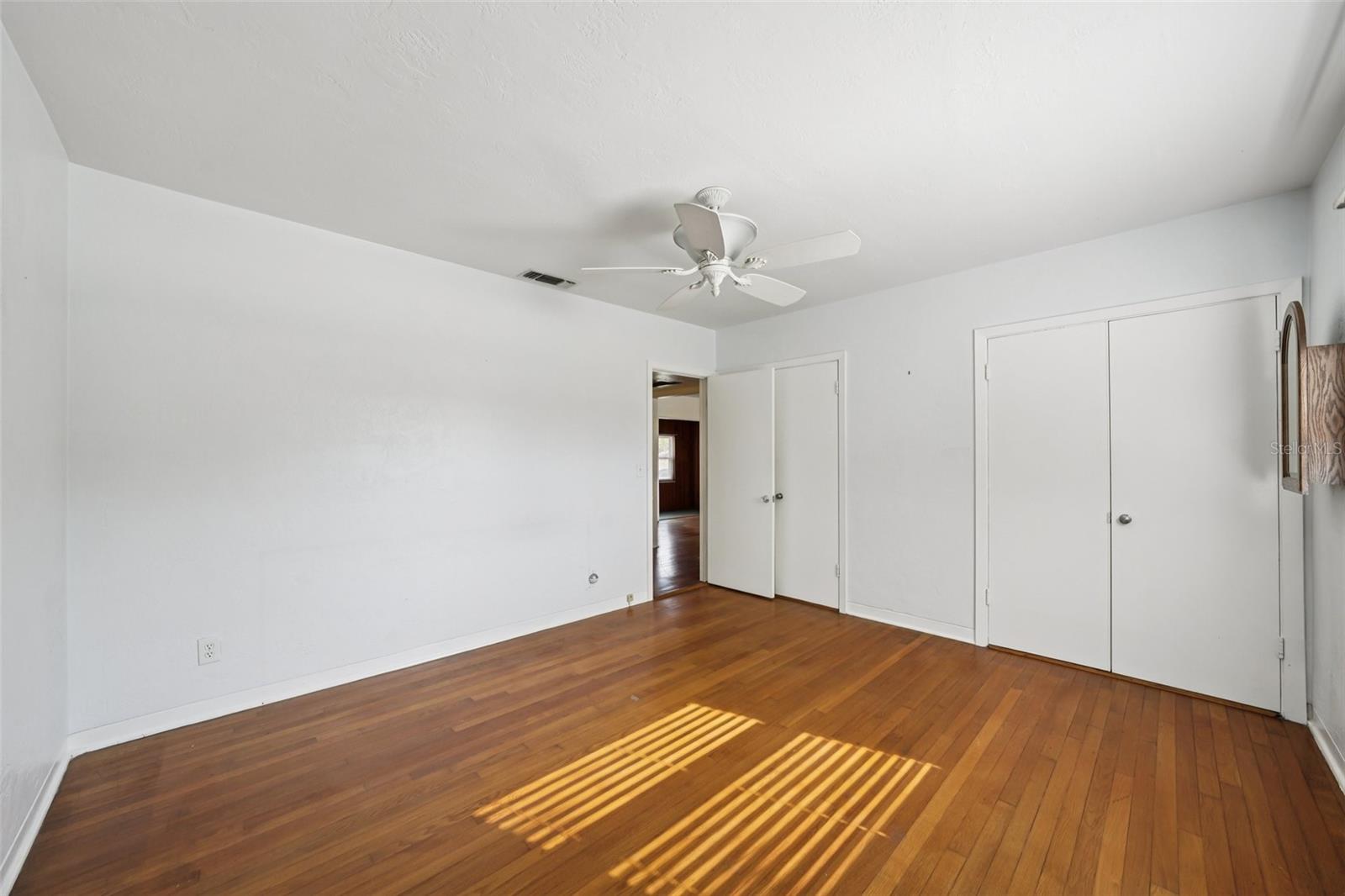 LAKE PASADENA DEV - Residential