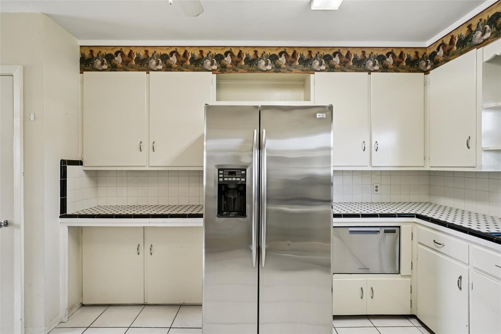 LAKE PASADENA DEV - Residential