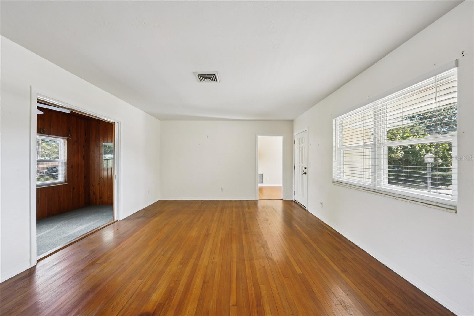 LAKE PASADENA DEV - Residential