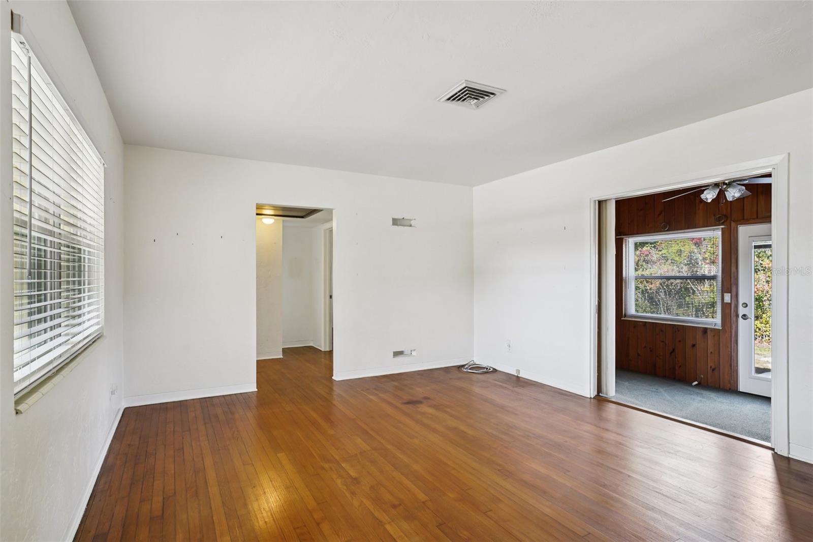 LAKE PASADENA DEV - Residential