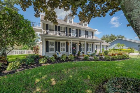 A home in LAKELAND