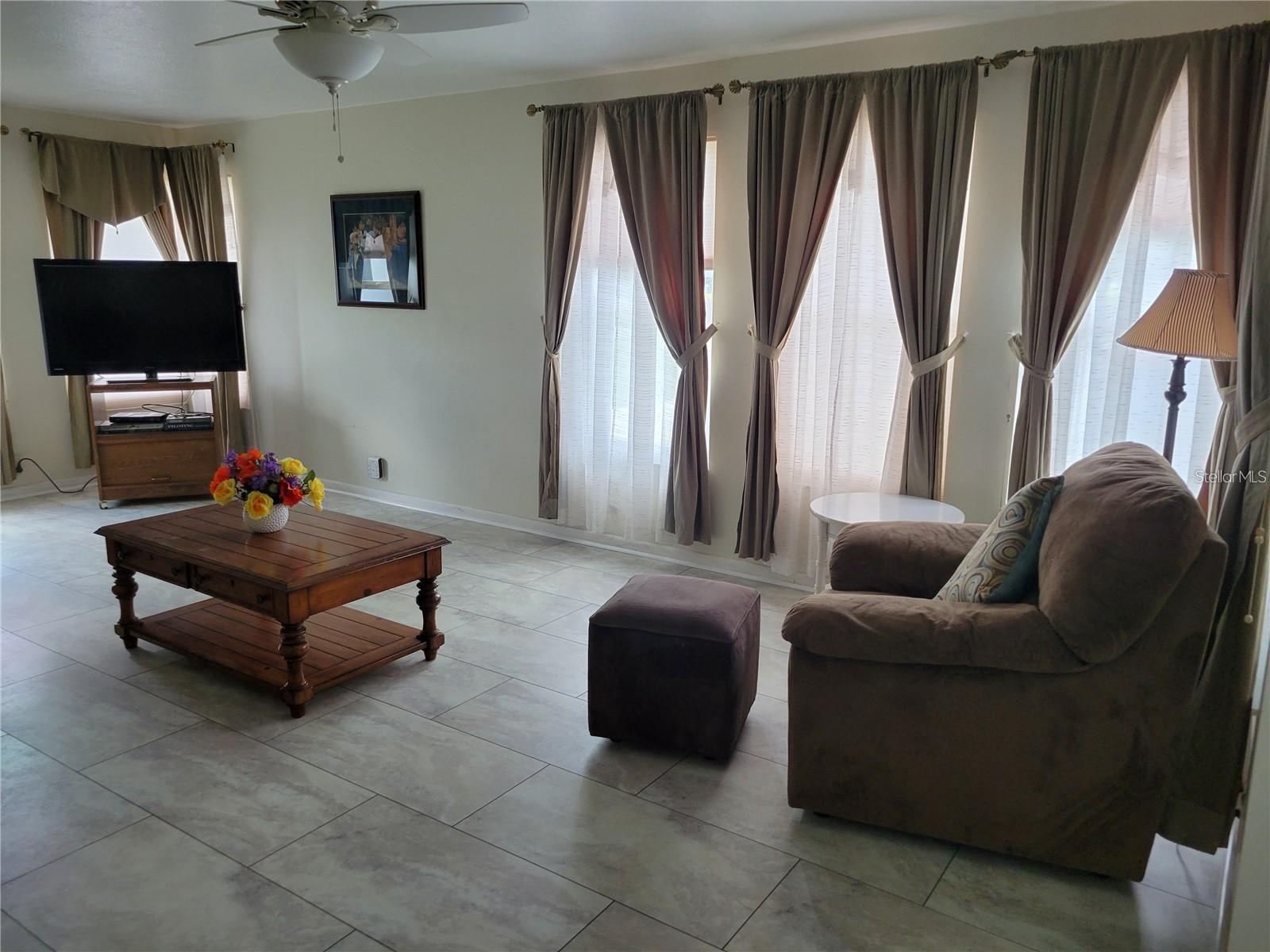 ROTONDA WEST OAKLAND HILLS - Residential Lease