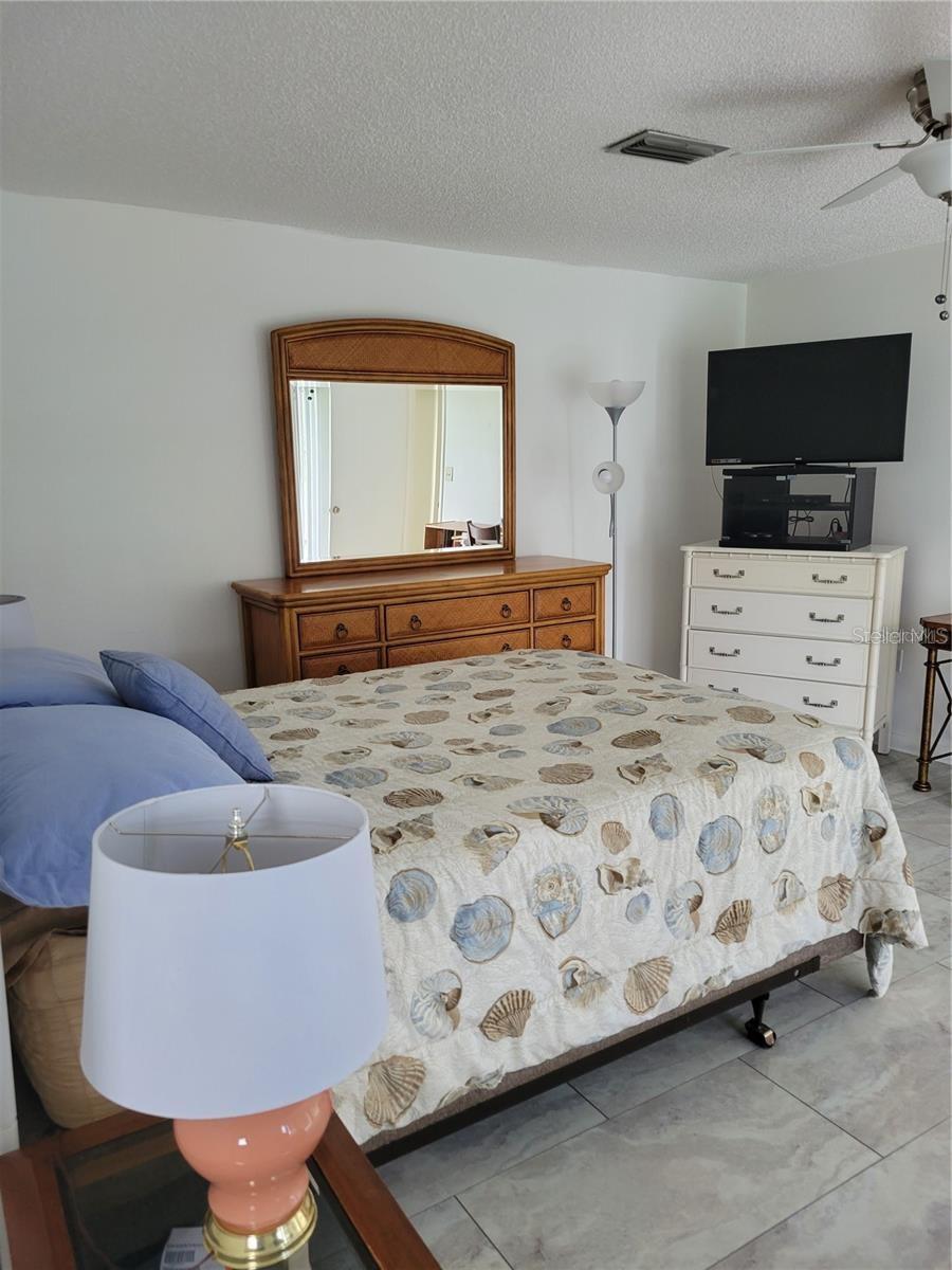 ROTONDA WEST OAKLAND HILLS - Residential Lease