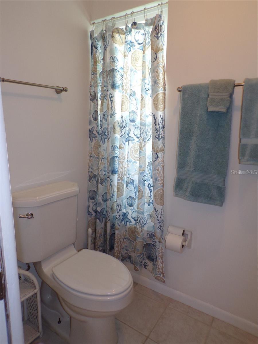 ROTONDA WEST OAKLAND HILLS - Residential Lease