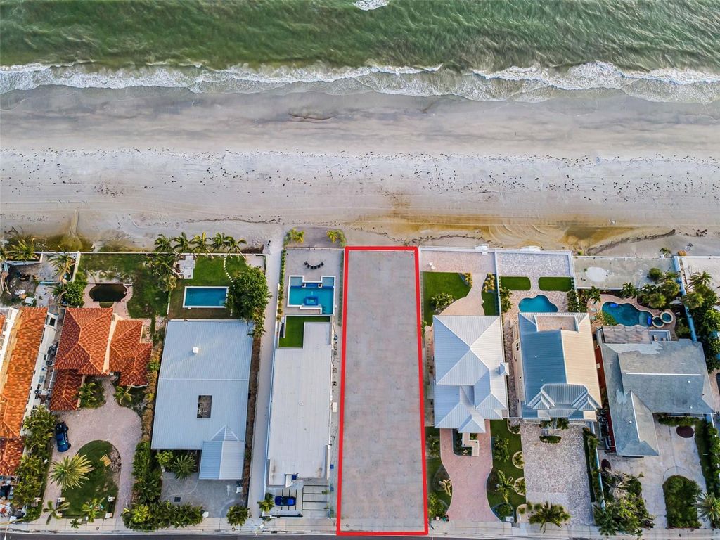 Photo of 16200 Gulf Boulevard, Redington Beach, FL 33708 (MLS # TB8421039)