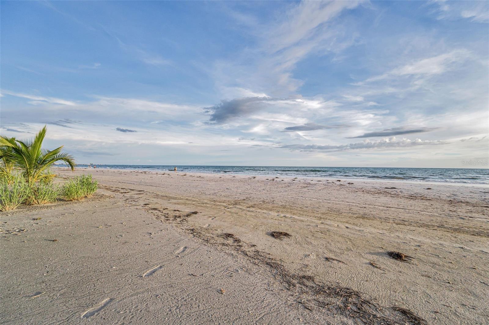 REDINGTON BEACH HOMES - Land