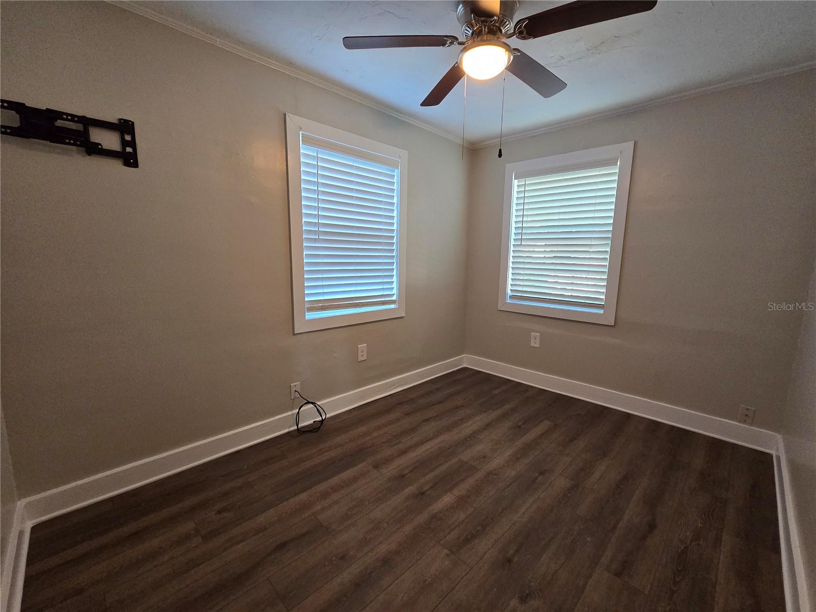 ST CLOUD 2ND TOWN OF - Residential Income