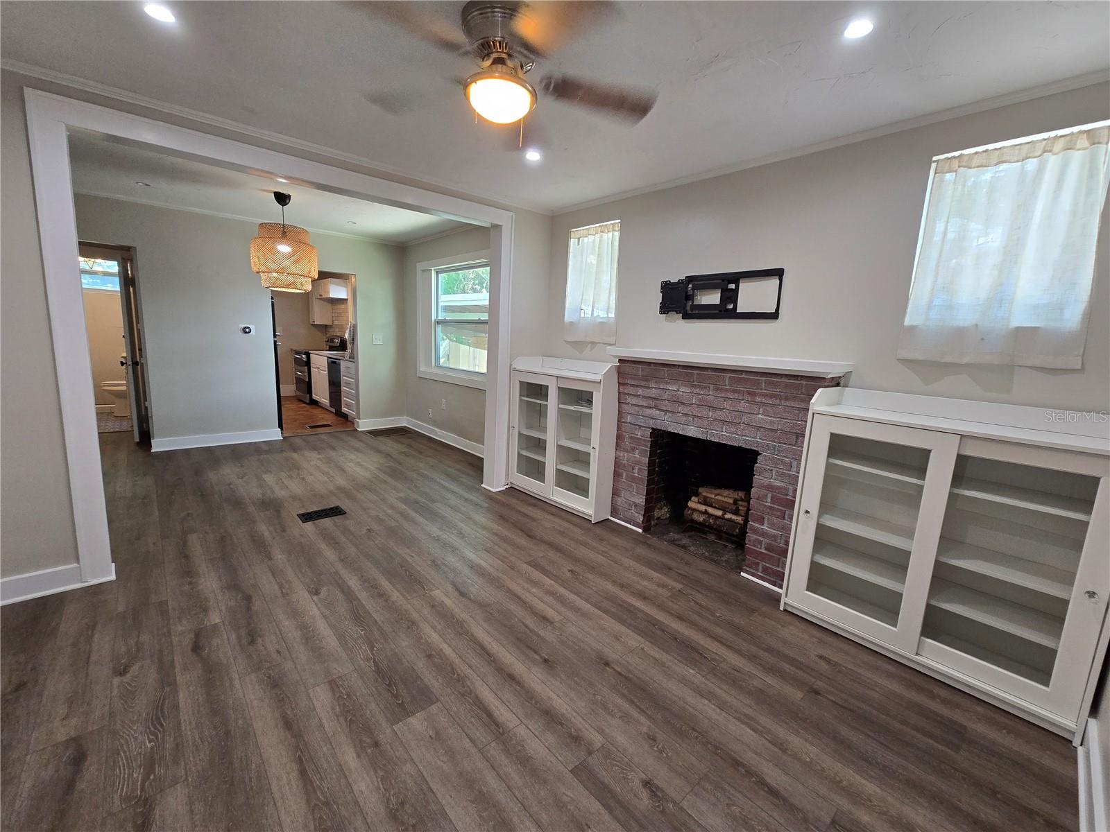 ST CLOUD 2ND TOWN OF - Residential Income