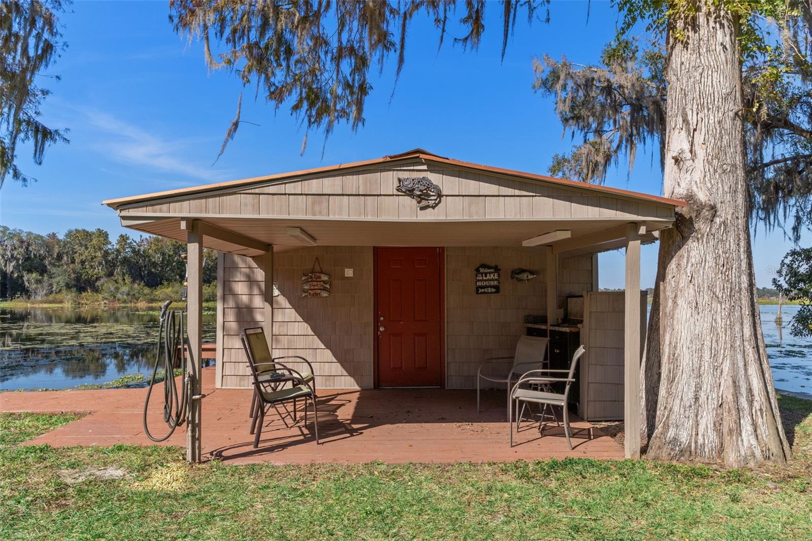 RIVER BEND - Residential