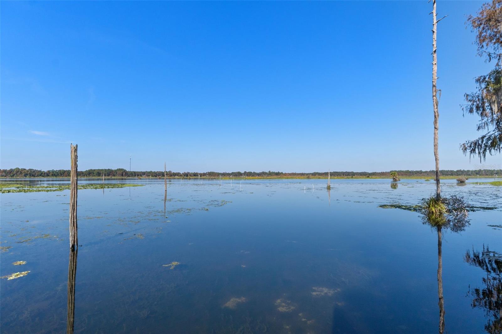 RIVER BEND - Residential