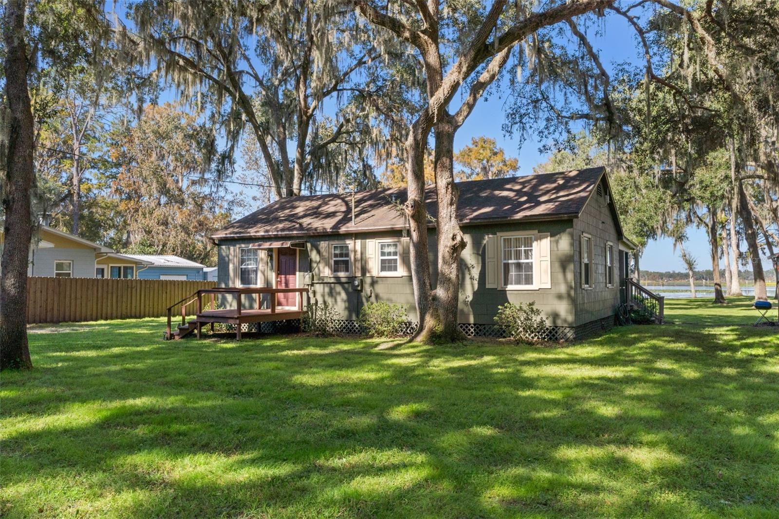 RIVER BEND - Residential