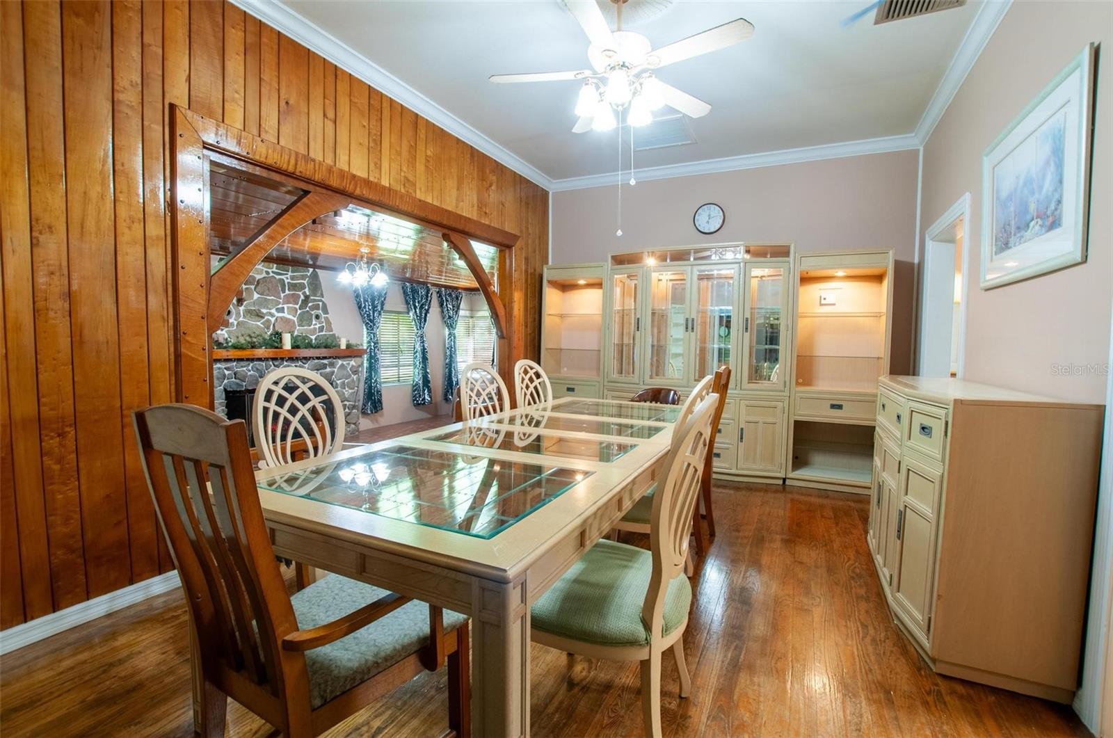 EVANGELINE TERRACE - Residential