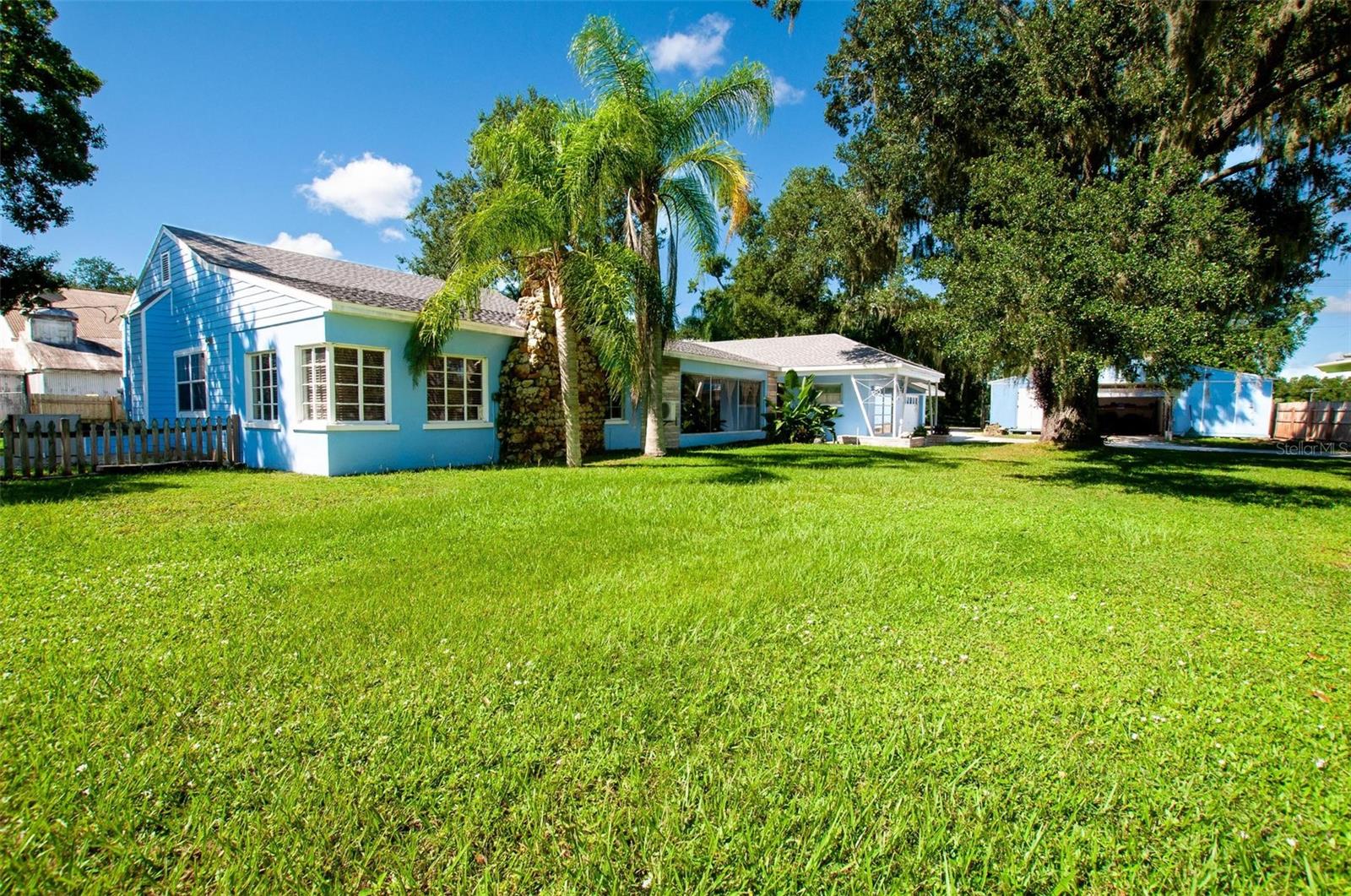 EVANGELINE TERRACE - Residential