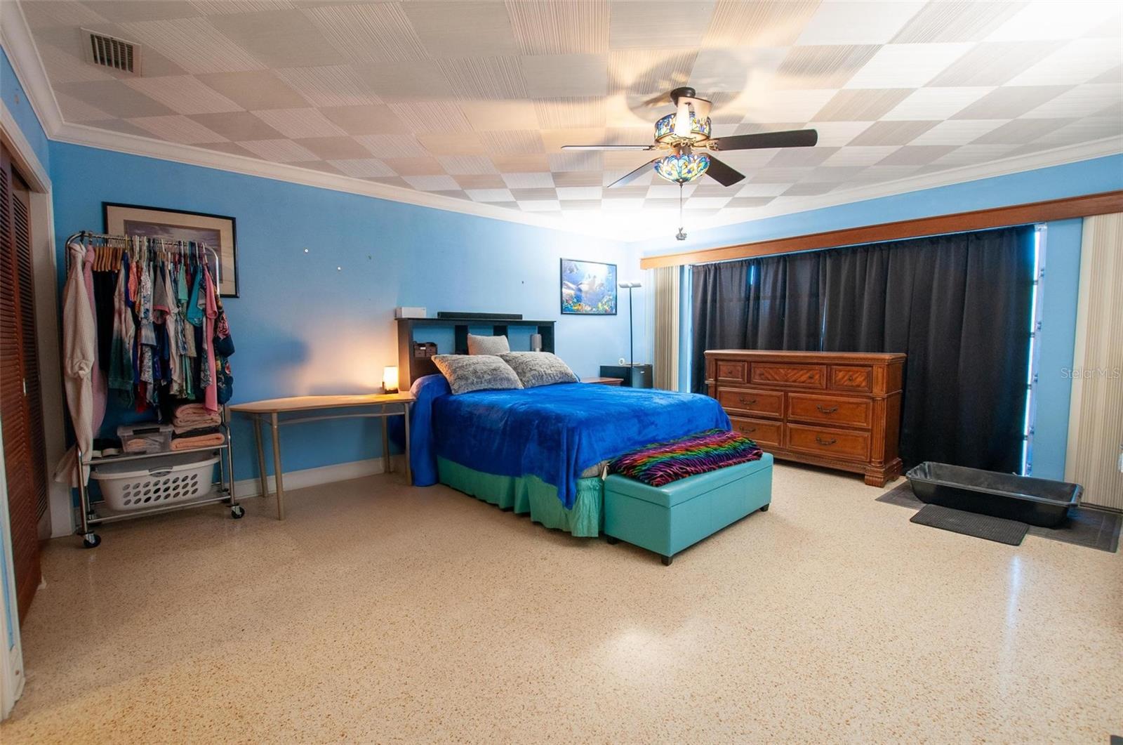 EVANGELINE TERRACE - Residential