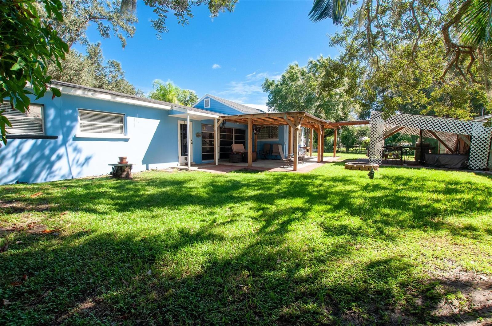 EVANGELINE TERRACE - Residential