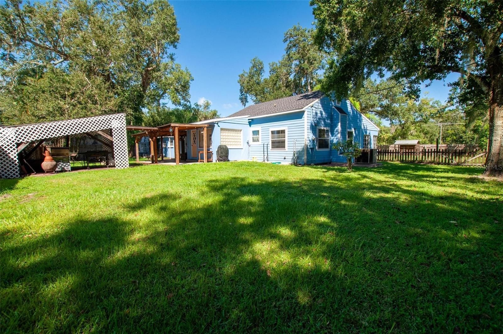 EVANGELINE TERRACE - Residential