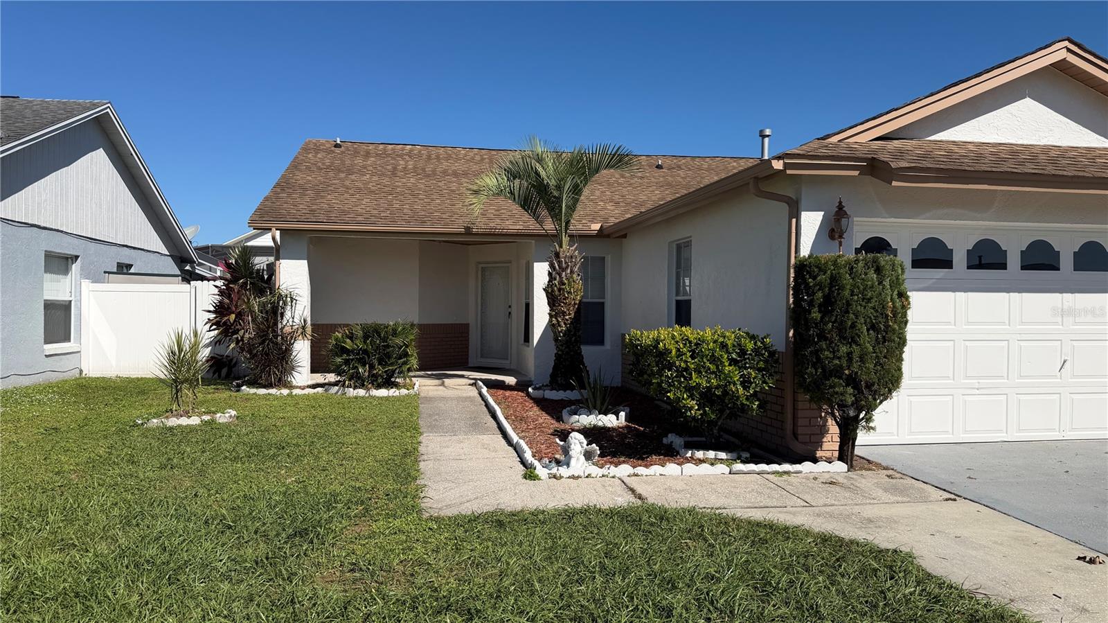 INDIAN POINT PH 1 - Residential Lease