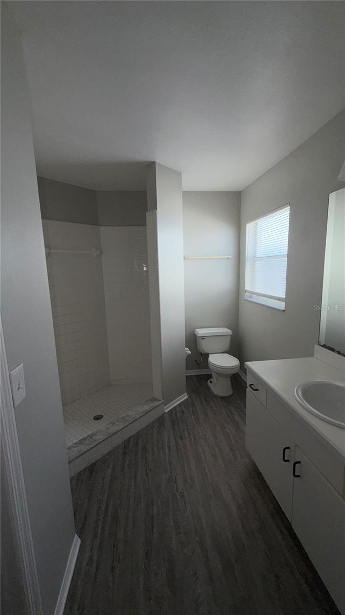 INDIAN POINT PH 1 - Residential Lease