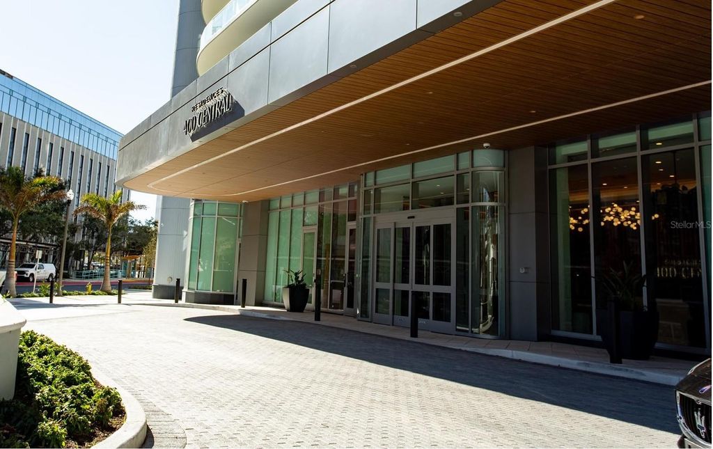 Photo of 400 Central Avenue #1008, St Petersburg, FL 33701 (MLS # TB8473823)