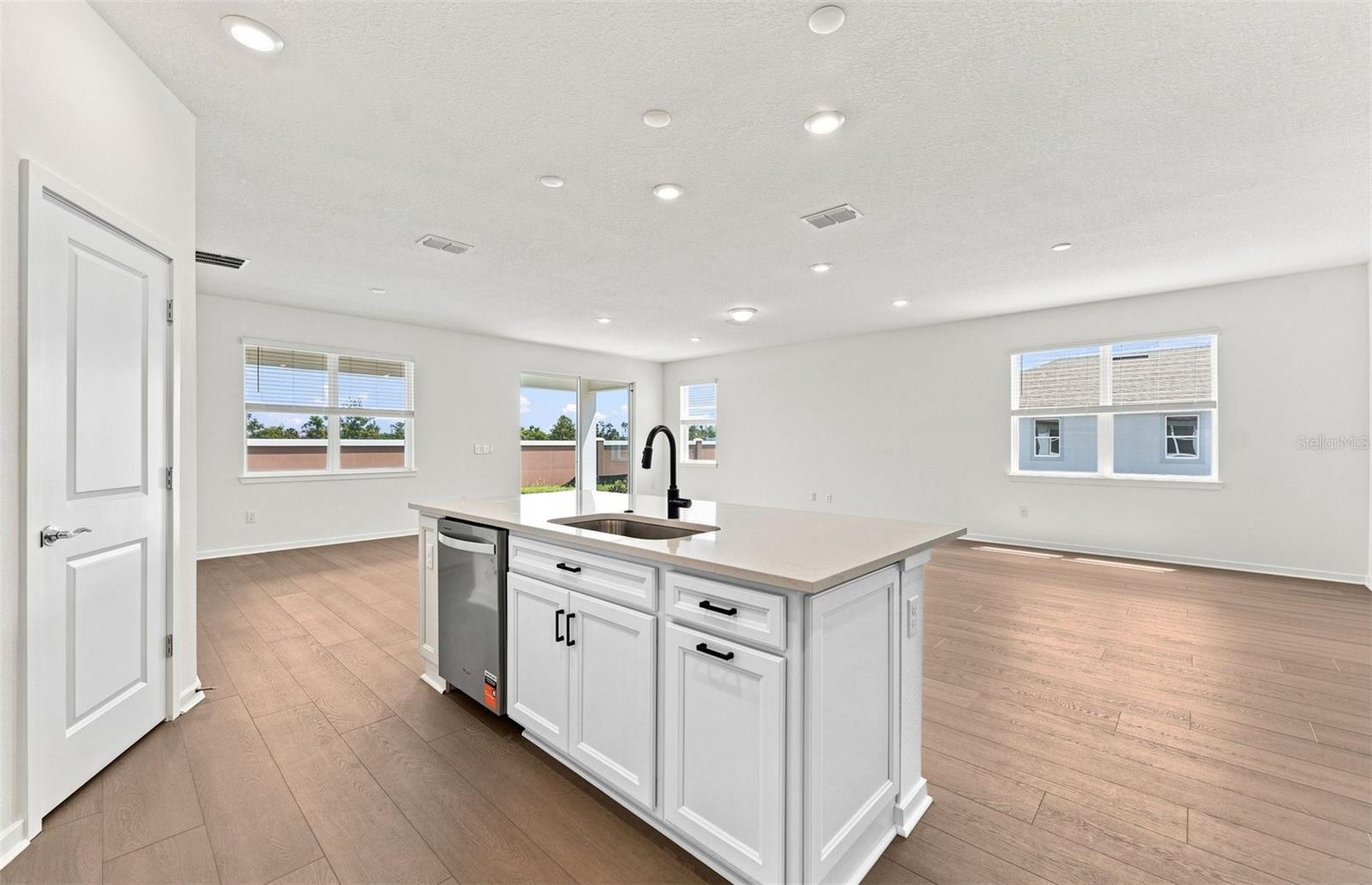 9928 JOHNSON OAKS GLEN