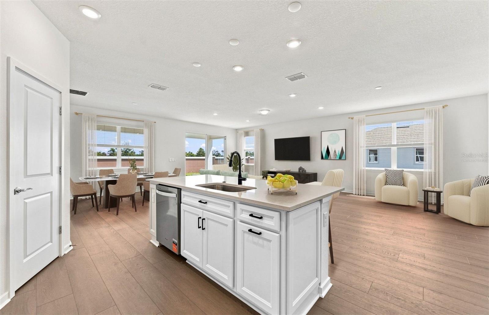 9928 JOHNSON OAKS GLEN