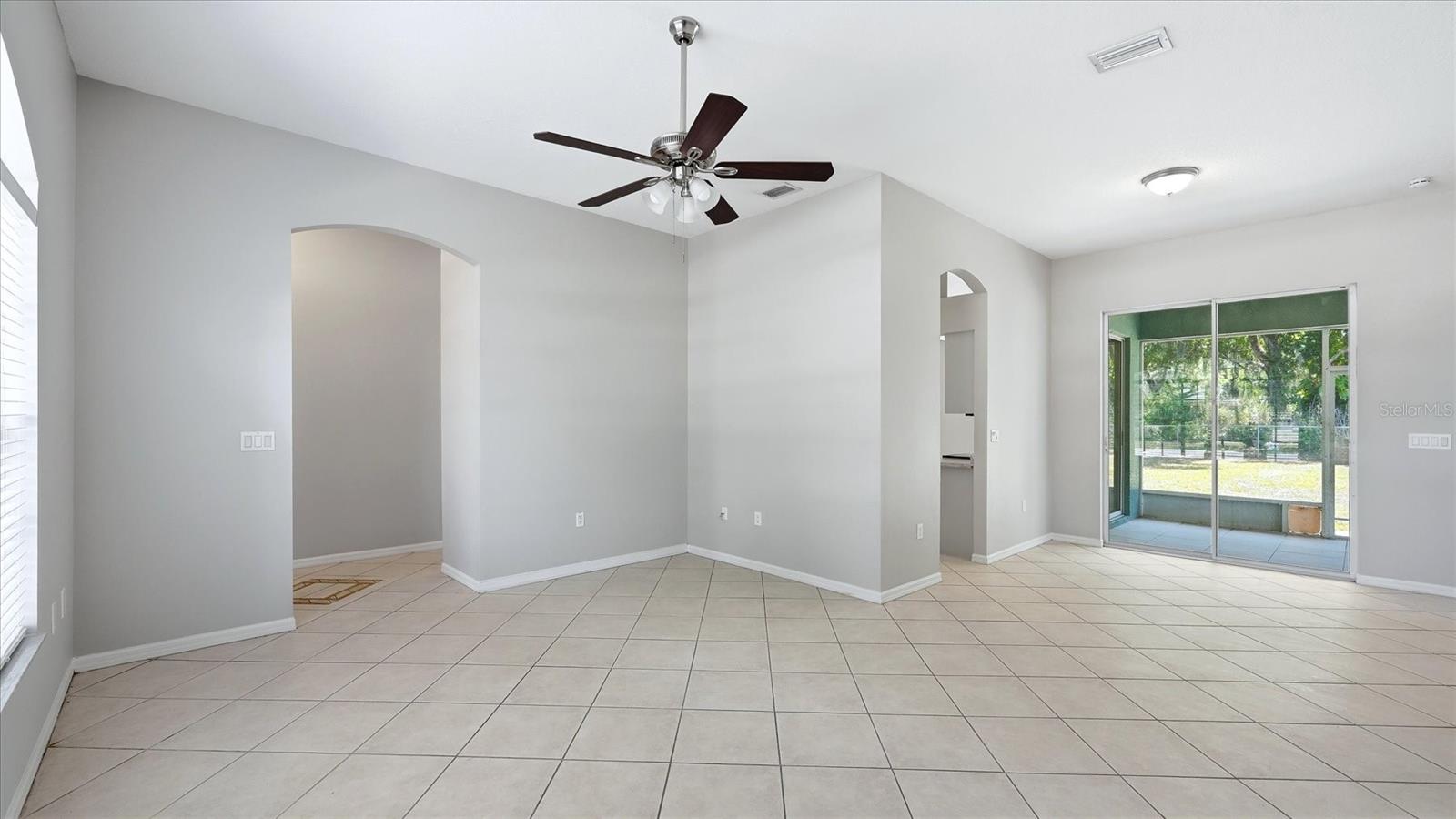 2357 APPALOOSA CIRCLE