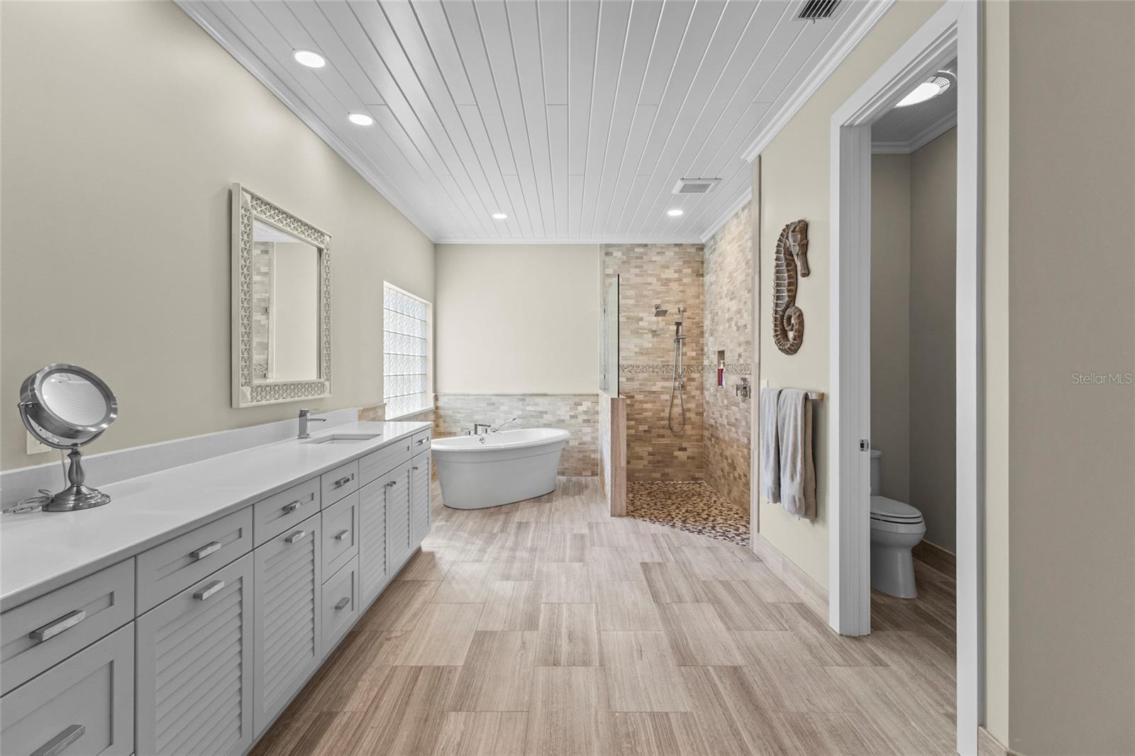 PRESTANCIA- LA VISTA - Residential