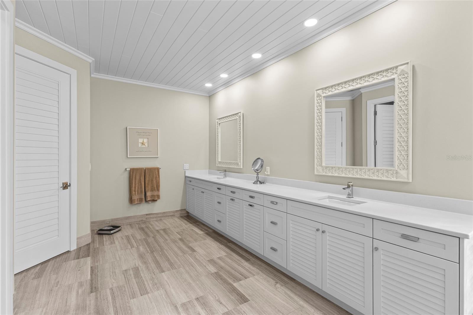 PRESTANCIA- LA VISTA - Residential