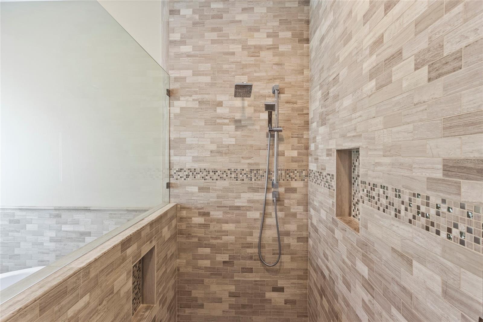 PRESTANCIA- LA VISTA - Residential