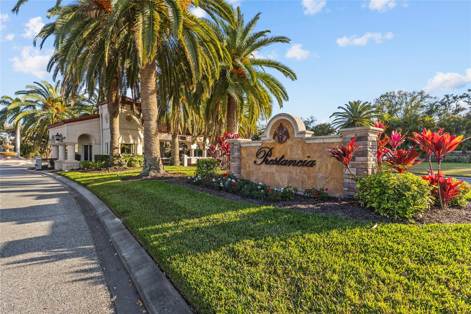 PRESTANCIA- LA VISTA - Residential