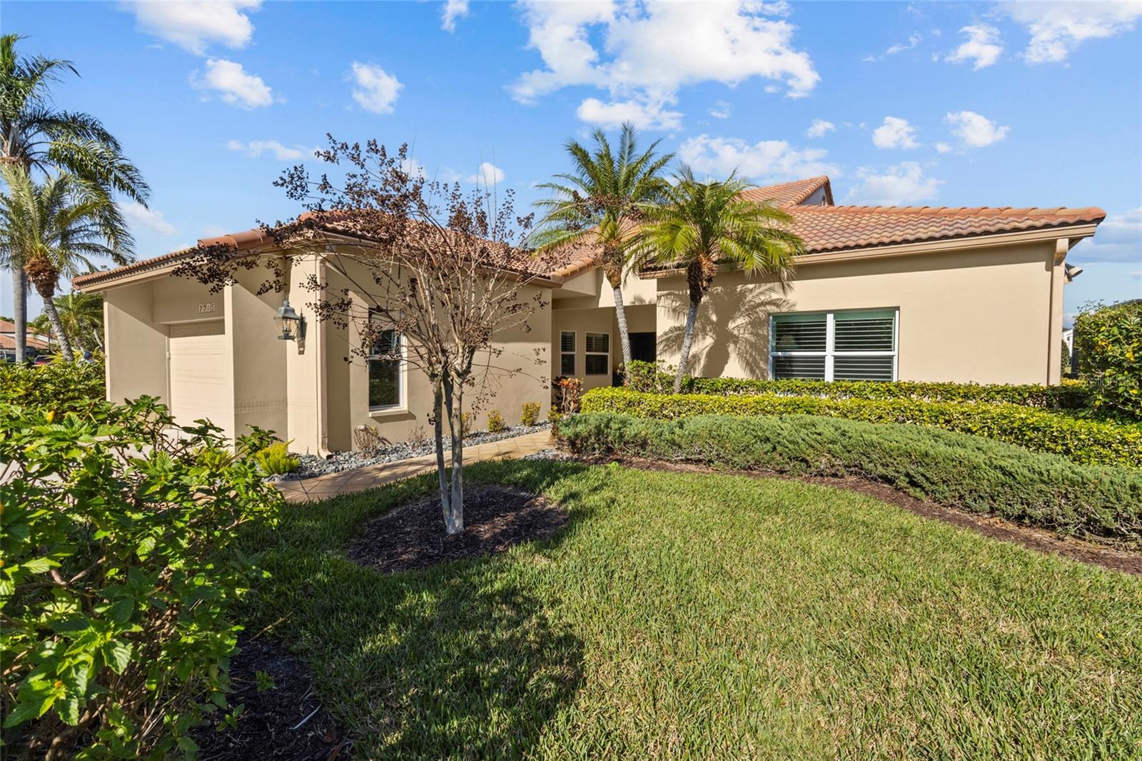 PRESTANCIA- LA VISTA - Residential