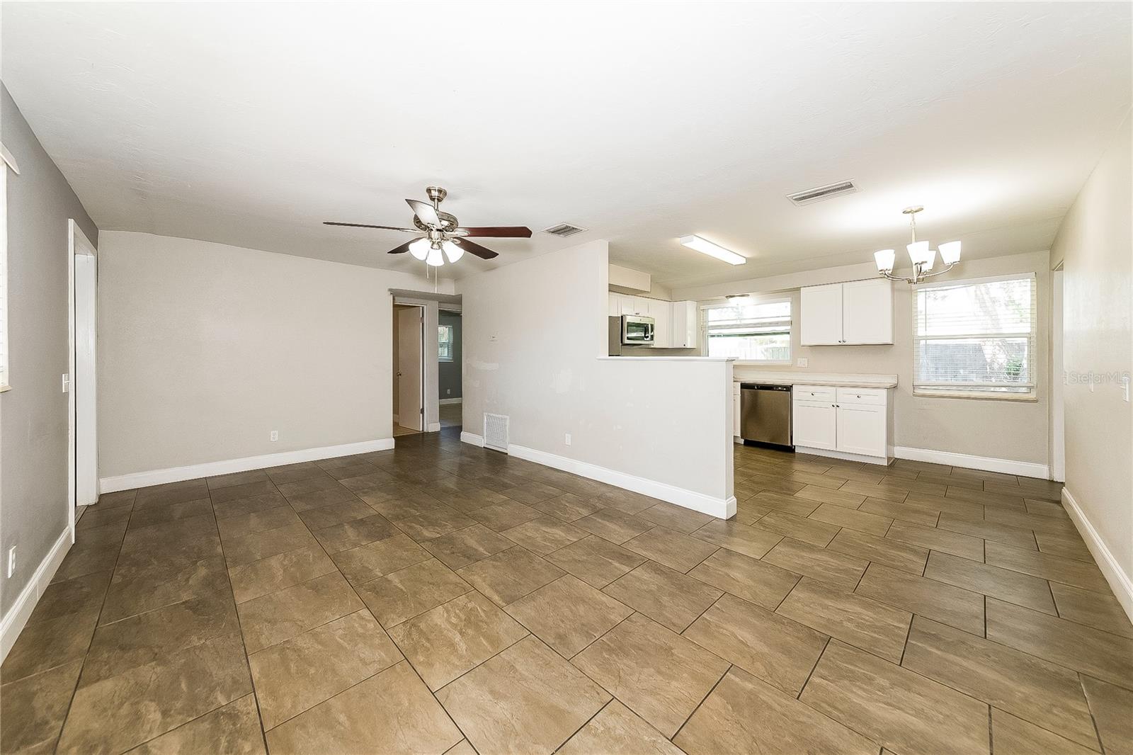 SOUTHWOOD VILLAGE - Residential Lease