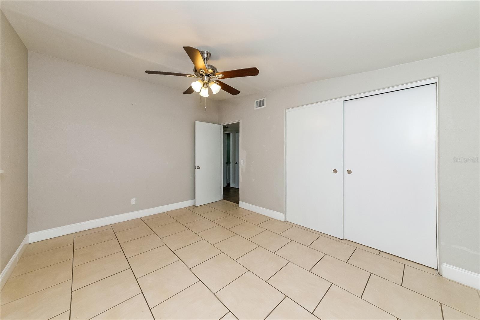 SOUTHWOOD VILLAGE - Residential Lease