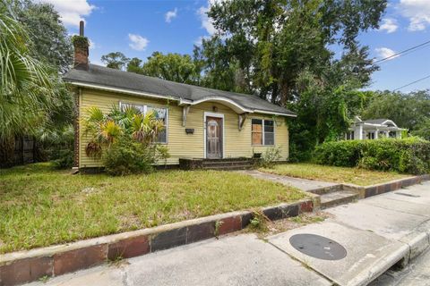 A home in TAMPA