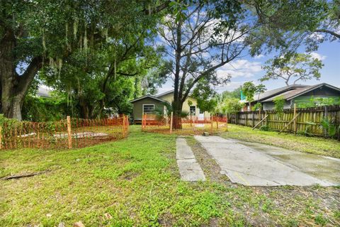 A home in TAMPA