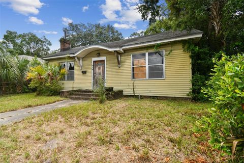 A home in TAMPA