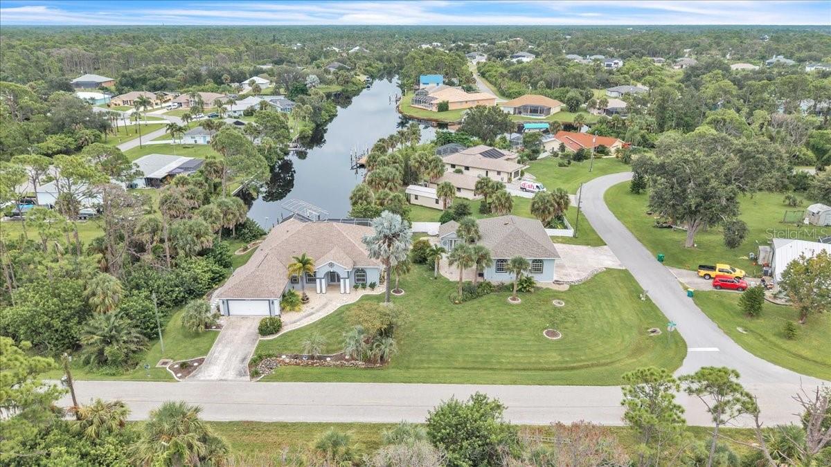 1114 CAMPBELL STREET