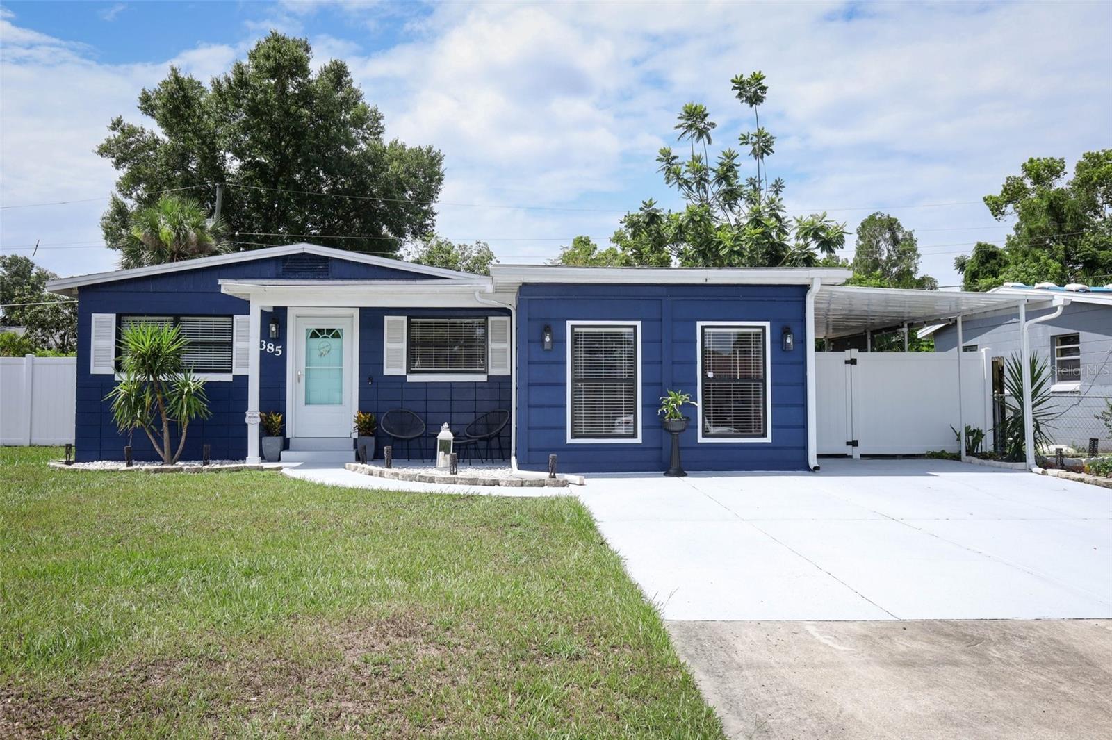 Welcome to this beautifully maintained 3-bedroom, 2-bath home located in an established neighborhood with NO HOA! Nestled just minutes from I-4, and close to premier shopping, dining, and entertainment, this home offers the perfect blend of comfort and convenience.
Step inside to find a warm and inviting layout featuring an updated kitchen with modern finishes, stainless steel appliances, and granite countertops—perfect for cooking and entertaining. Both bathrooms have been tastefully renovated with contemporary touches.
Enjoy easy maintenance with no carpet throughout—ideal for families and pets. The room currently used as the formal dining room is a flexible space that could transform easily into another family room. The open living and dining spaces flow seamlessly into the outdoor covered patio and separate dining area, creating an ideal setup for year-round entertaining. Blink doorbell does not convey.
Out back, you'll find a fully fenced yard, perfect for pets or simply relaxing in your own private oasis.
Whether you're a first-time buyer or looking to downsize, this move-in-ready gem delivers comfort, style, and location.
Don’t miss this opportunity—schedule your private showing today!