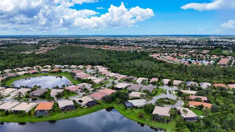 A home in WIMAUMA