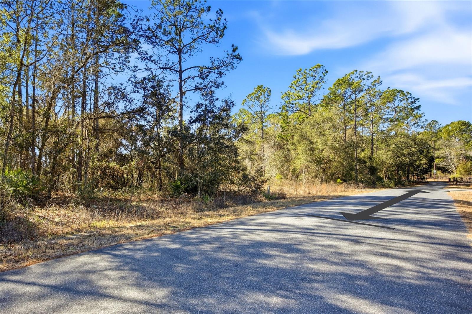 RAINBOW LAKES ESTATES - Land