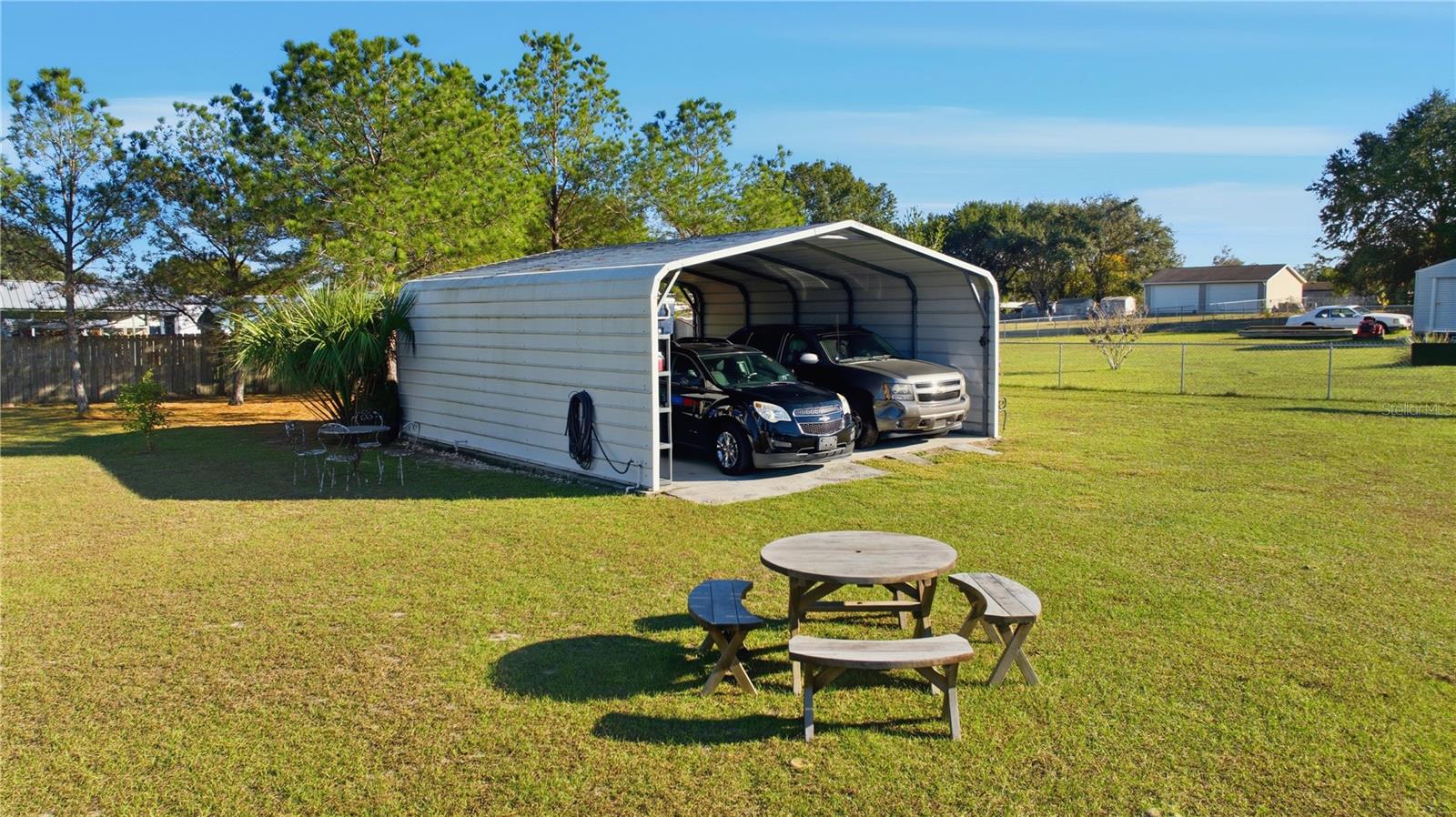 OAKLAND HILLS SUB - Residential